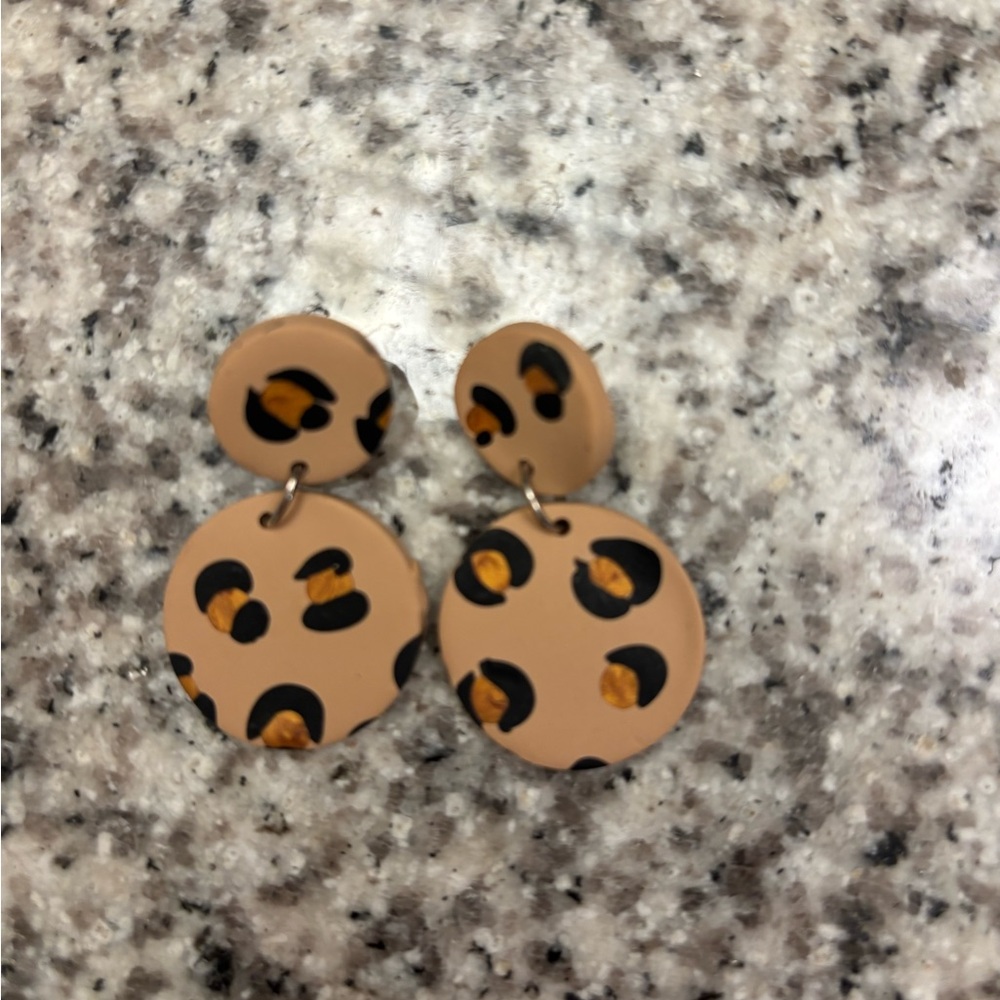 Leopard Print Dangle Earrings